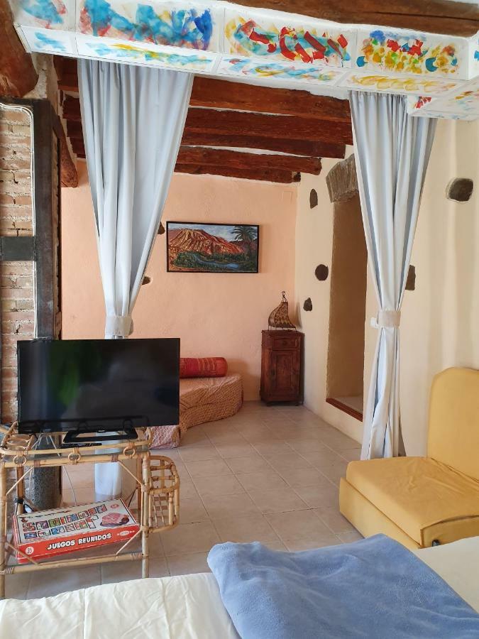 Apartment Cal Viola Torroja ภายนอก รูปภาพ